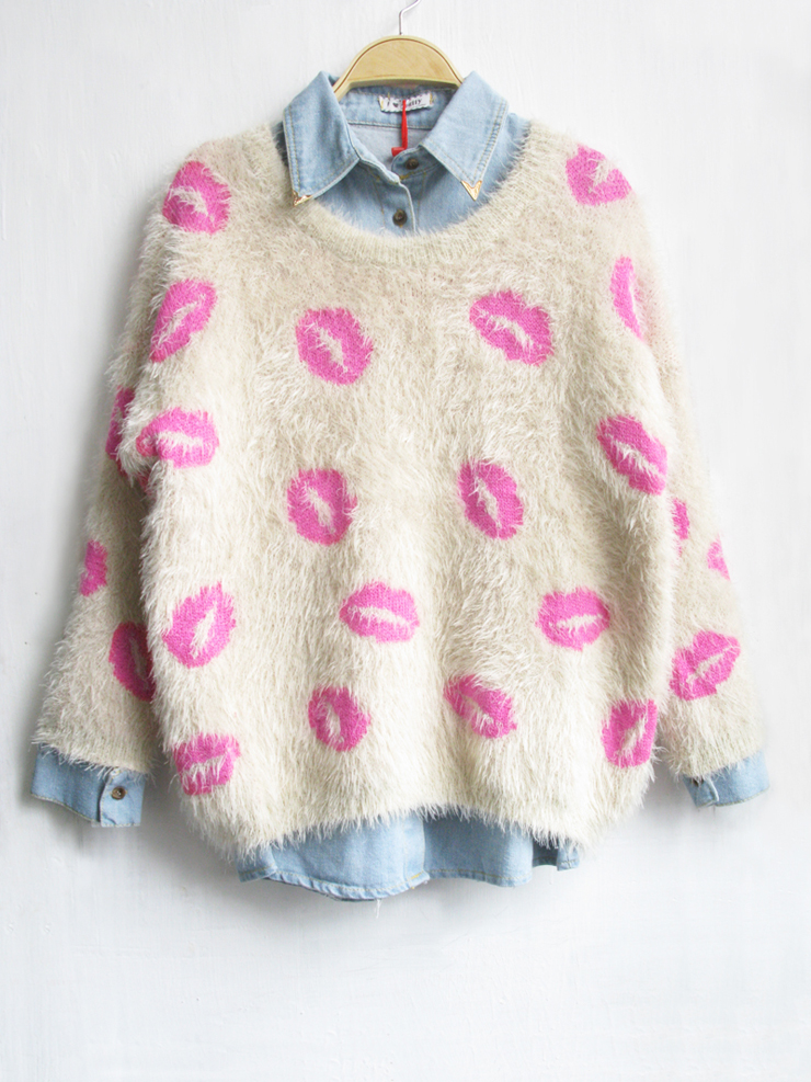 Vintage Lips Pattern Super Warm Sweater on Luulla